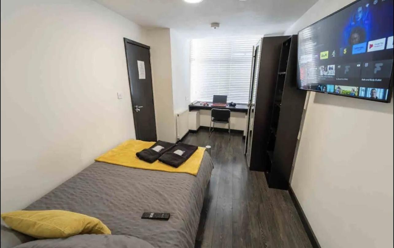 Staysa Equipped Studios Near Qe And Uob In Guesthouse Close To The City! 버밍엄 외부 사진